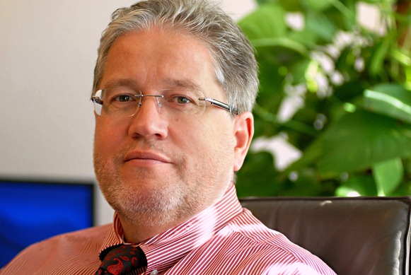Klaus-J. Roth